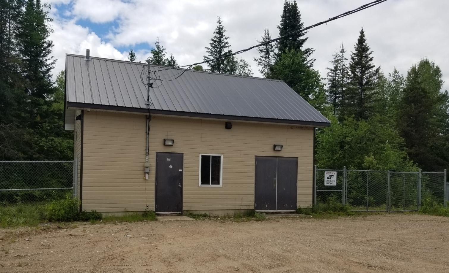 Station de pompage située sur la rue des Deux-Lacs à Saint-Côme